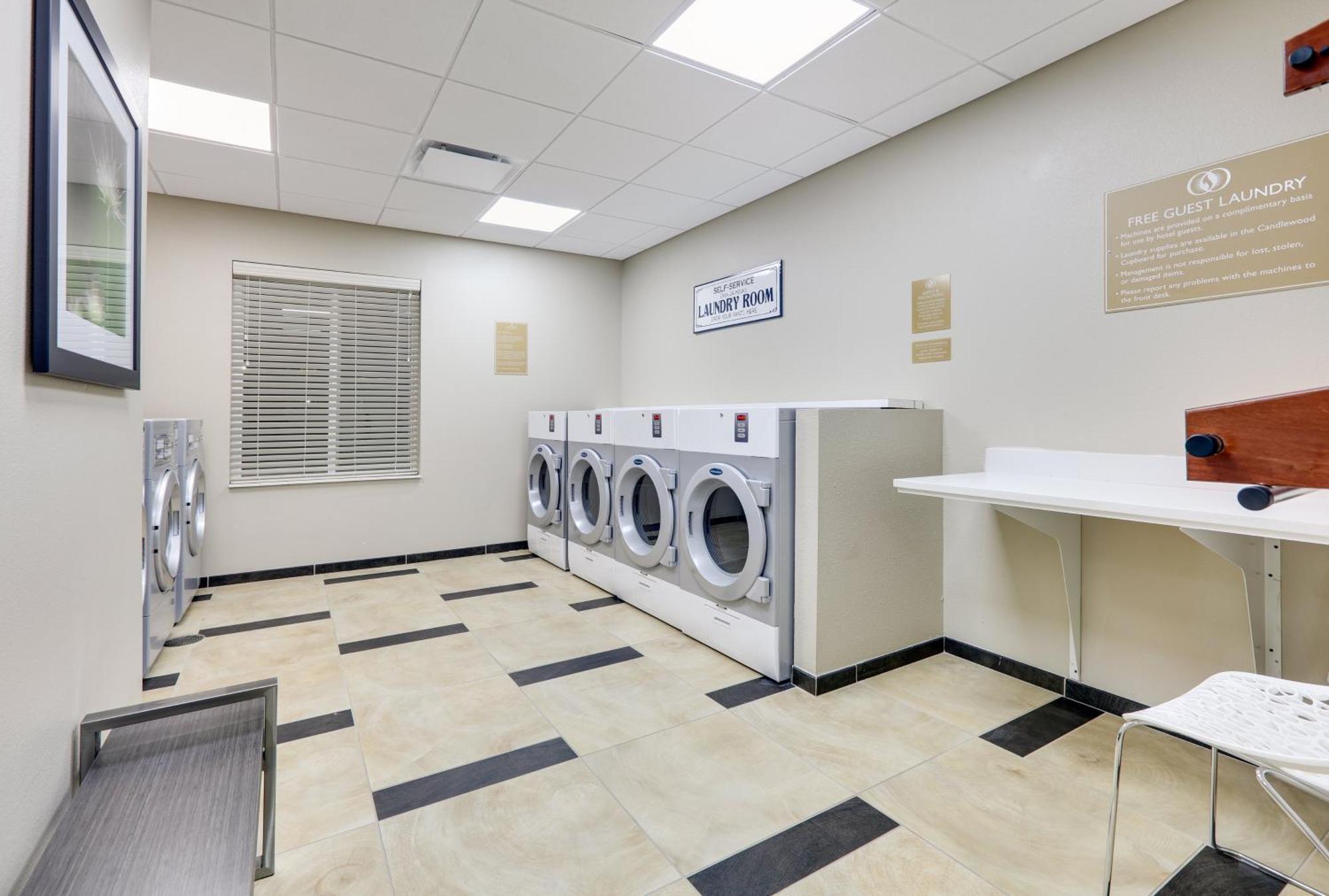 Candlewood Suites Dallas Nw - Farmers Branch By Ihg Extérieur photo